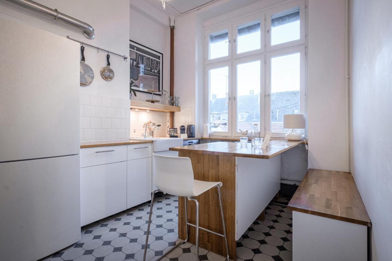 Boutique Charme Apartment Ricarda บาเดน-บาเดน ภายนอก รูปภาพ