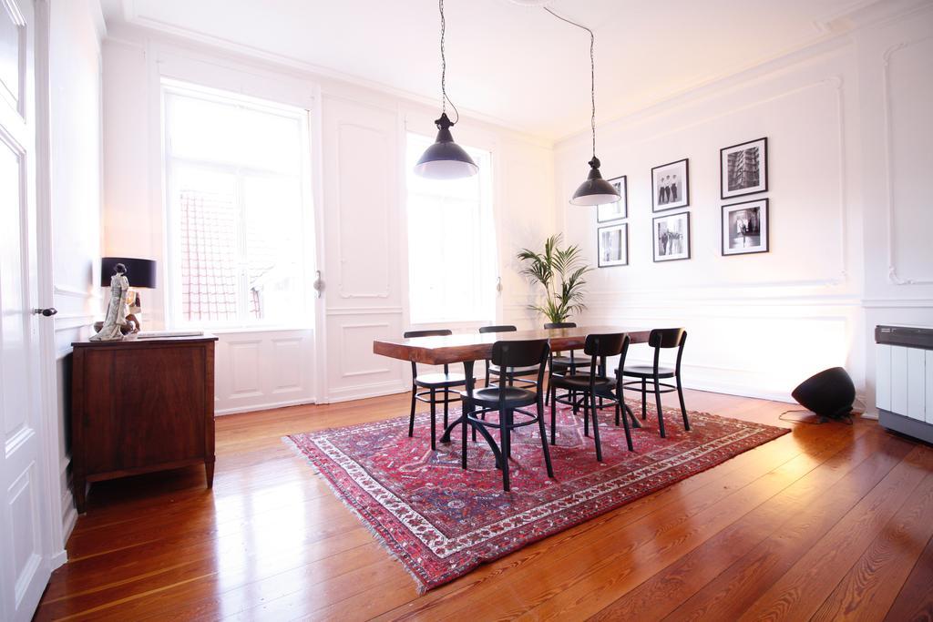 Boutique Charme Apartment Ricarda บาเดน-บาเดน ภายนอก รูปภาพ